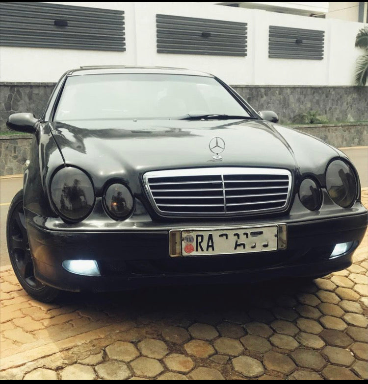 Used Mercedes Benz CLK 320  Coupe (in great condition)