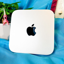 Apple Mac Mini 9,1/M1/16GB RAM/1TB SSD/8 Core GPU/Silver.  Lap desk computer