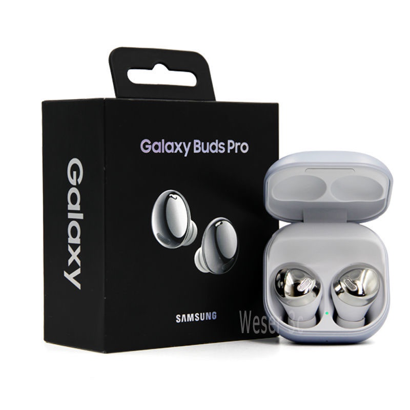 Wireless Buds earphones.