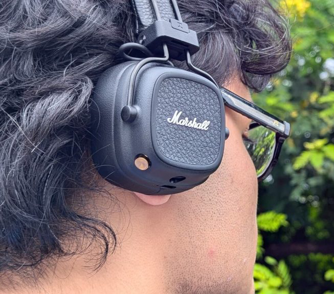 Marshall Major V Bluetooth Wireless On-Ear Headphones buds