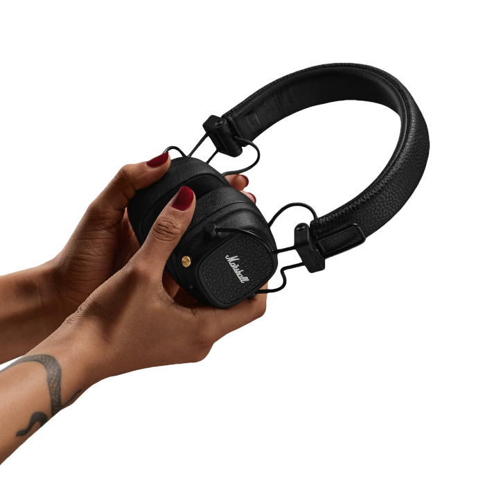 Marshall Major V Bluetooth Wireless On-Ear Headphones buds