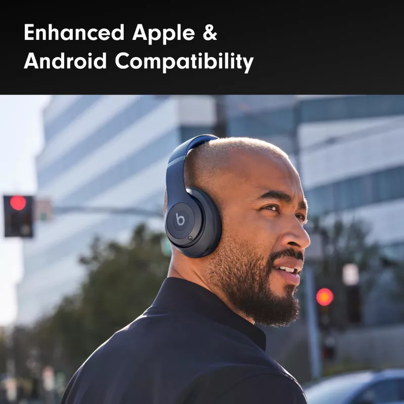 Beats Studio 3 Wireless Headphones buds