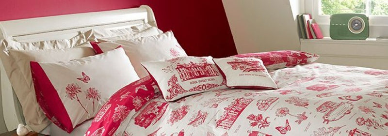 3-Piece  Blend Queen Duvet Cover Set in Burgundy portabl
